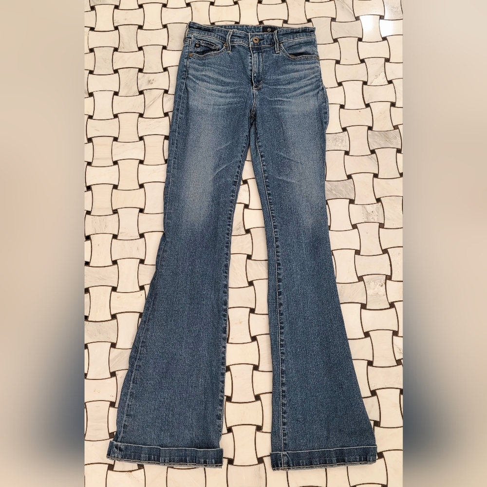 AG the Janis High Rise Flare Size 27